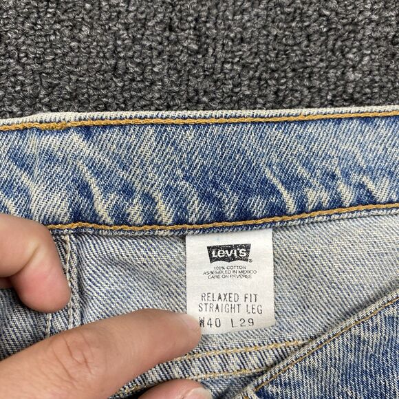 Vintage Levi’s Mens Black Tab Jeans Relaxed Straight Leg Light Washed Size 40x29 - Picture 2 of 7